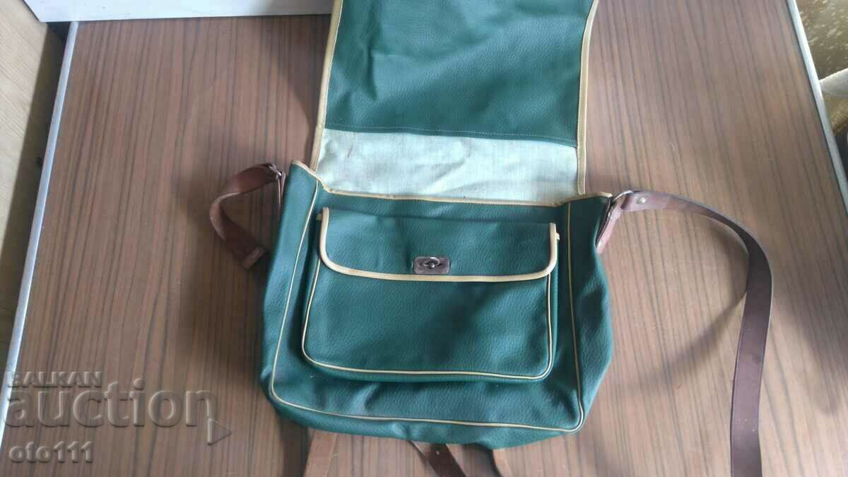 OLD BAG - BTS - 6 OLD BAG - BTS - 6