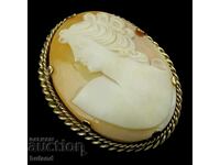 Old Authentic Cameo Brooch Gold Plated Fitting Jewellery