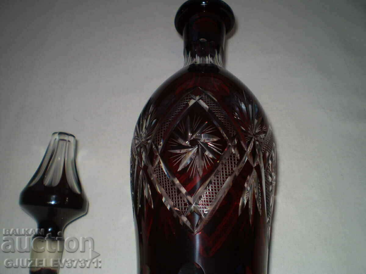 Бохемия Бутилка ГрафаЧервен Рязан Кристал с цена 220.00 лв. | € 112.48 Бохемия Бутилка ГрафаЧервен Рязан Кристал с цена 220.00 лв. | € 112.48