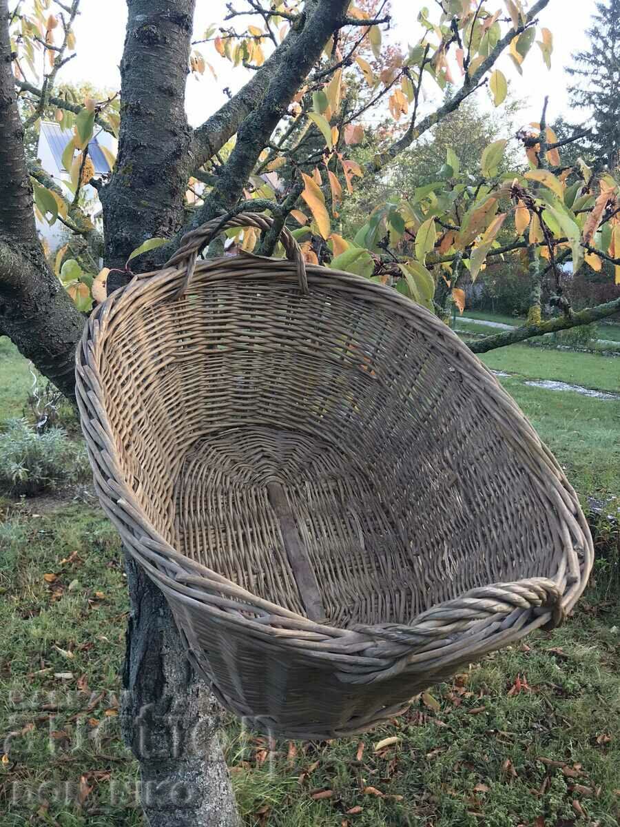 Un coș mare țesut - 6 Un coș mare țesut - 6