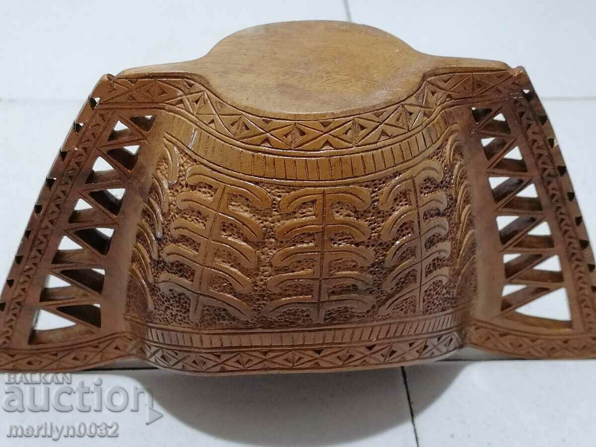 Auction Carved old vessel mid 20th century wood carving Auction Carved old vessel mid 20th century wood carving