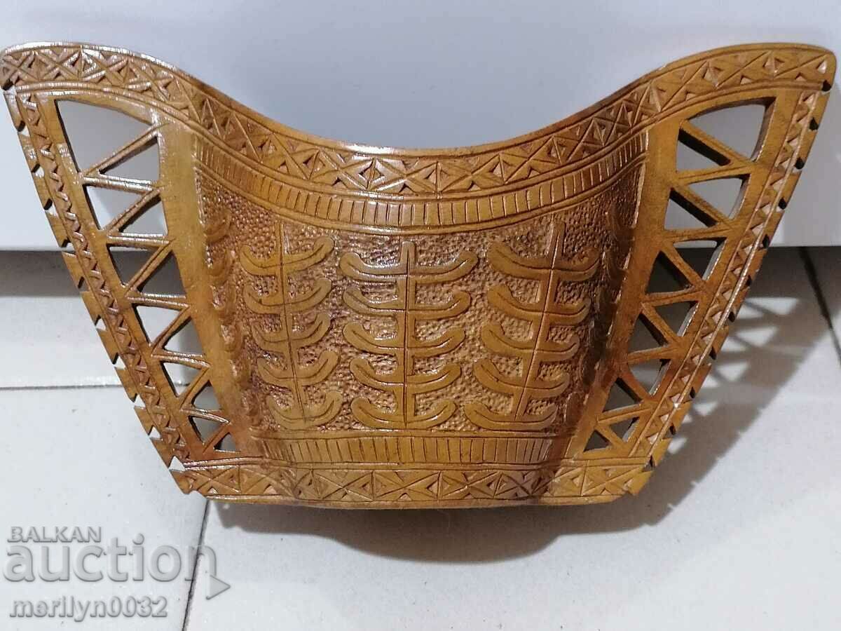 Delivery of Carved old vessel mid 20th century wood carving Delivery of Carved old vessel mid 20th century wood carving