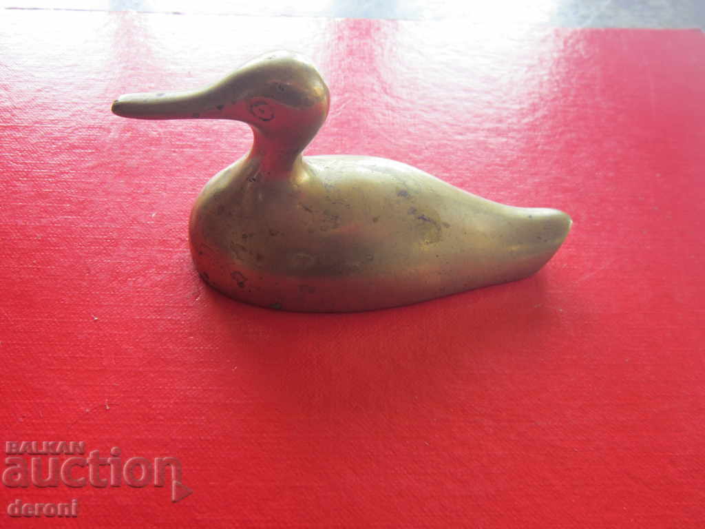 Auction Old bronze figure fugurka plastik of a duck Auction Old bronze figure fugurka plastik of a duck