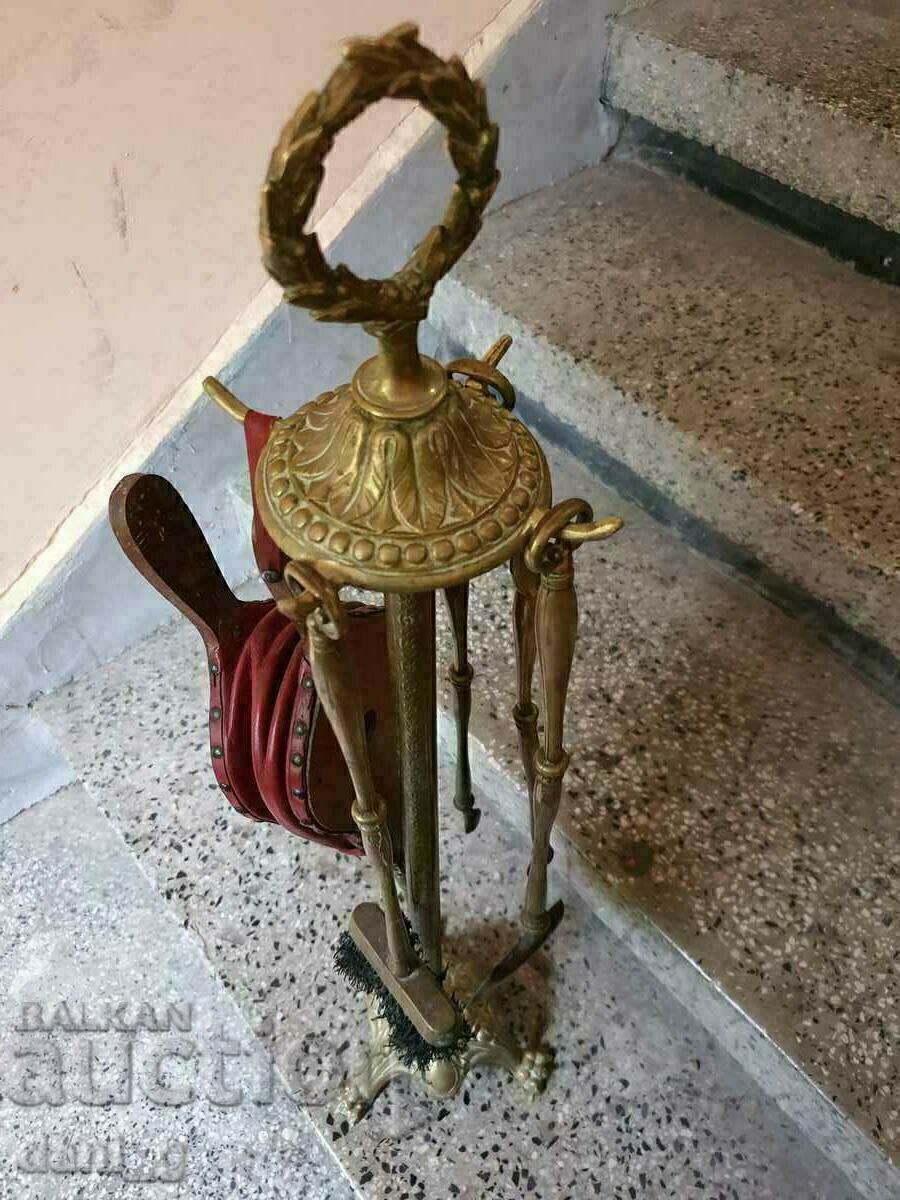 Κιτ σέρβις τζακιού με τιμή € 150.00 | 293.38 BGN