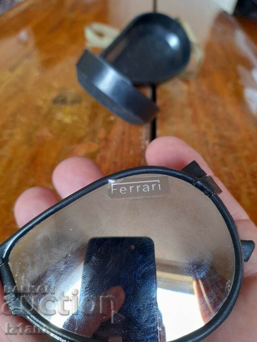 Auction Vintage Ferrari sunglasses Auction Vintage Ferrari sunglasses