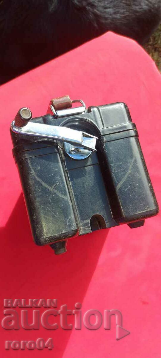 OLD MEASURING DEVICE - CRANK - 7