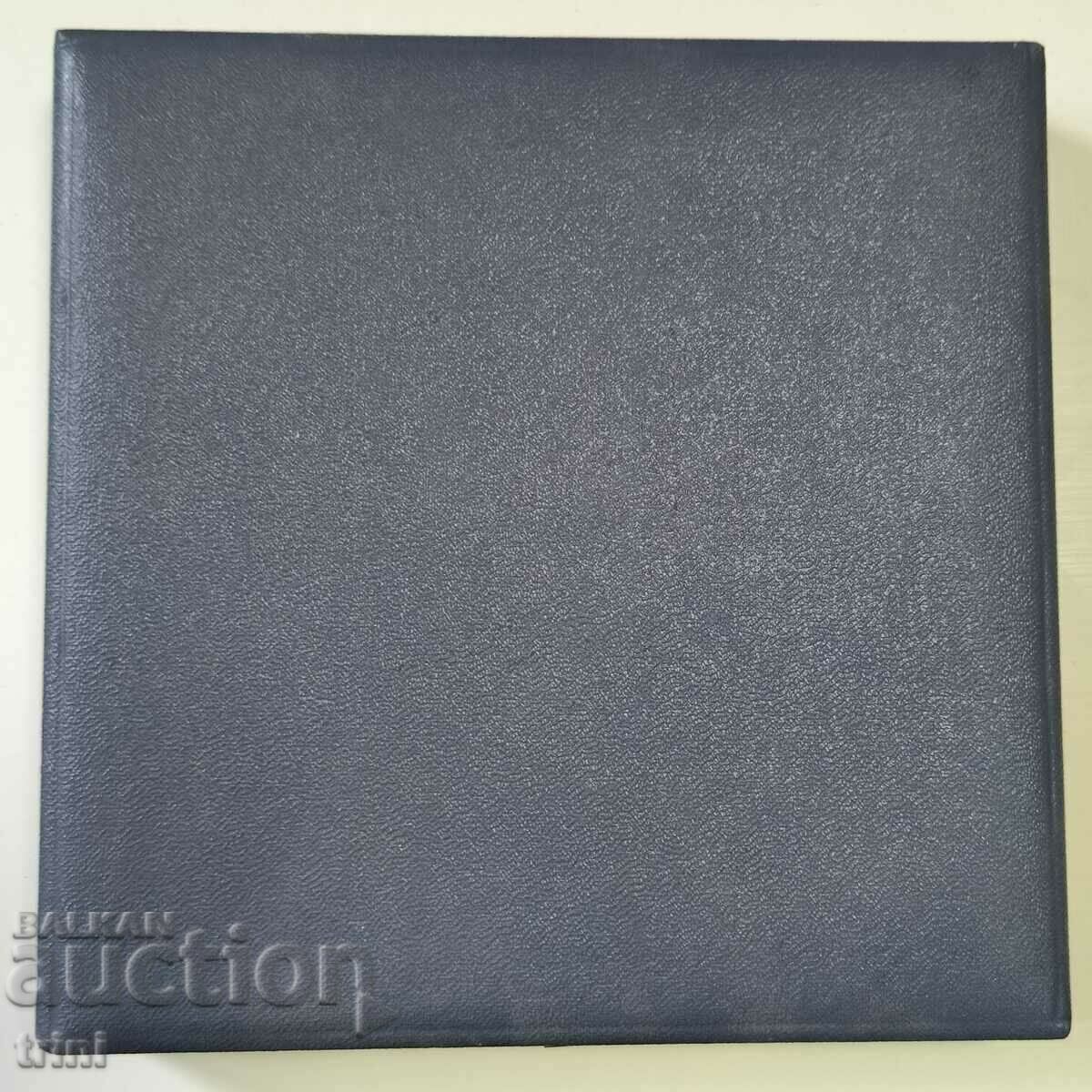 Auction Medal of the Metropolitan Council of Budapest - Metropolitan Auction Medal of the Metropolitan Council of Budapest - Metropolitan