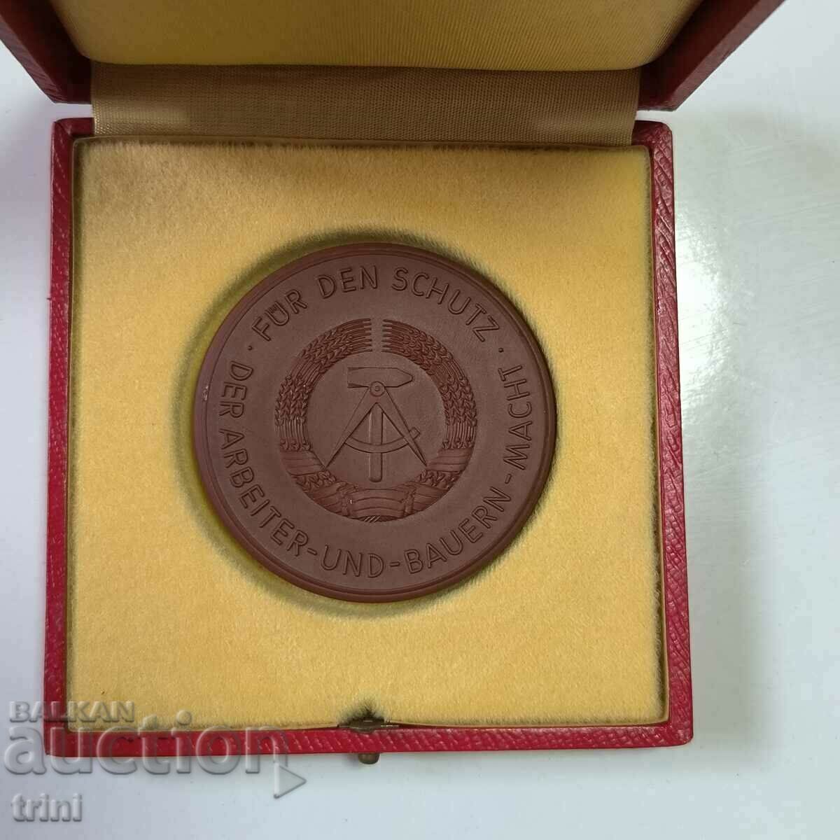 GDR Medal National People's Army Leipzig 1962 with price 50.00 BGN | € 25.56 GDR Medal National People's Army Leipzig 1962 with price 50.00 BGN | € 25.56