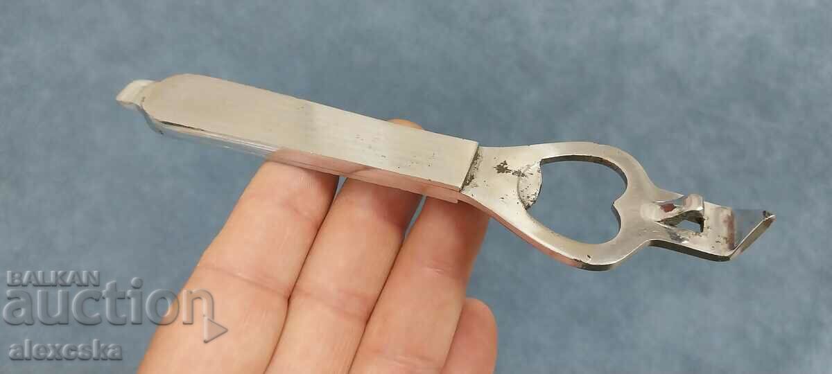 Παλιό ανοιχτήρι μπουκαλιών - "Heineken" με τιμή 15.00 BGN | € 7.67