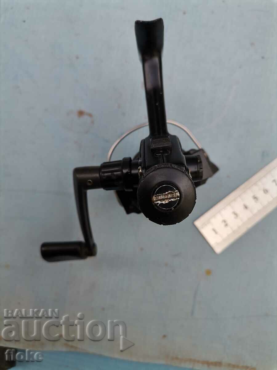 Shakespeare fishing reel - 5 Shakespeare fishing reel - 5