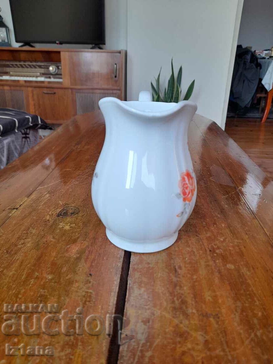 Παλιά πορσελάνινη κανάτα, κανάτα με τιμή 45.00 BGN | € 23.01 Παλιά πορσελάνινη κανάτα, κανάτα με τιμή 45.00 BGN | € 23.01