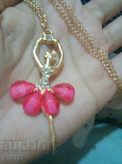 Κολιέ μπαλαρίνας με τιμή € 4.09 | 8.00 BGN