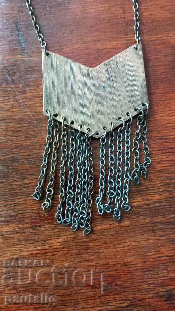 Παράδοση ΜΕΤΑΛΛΙΟΝ ΚΟΣΜΗΜΑΤΩΝ Παράδοση ΜΕΤΑΛΛΙΟΝ ΚΟΣΜΗΜΑΤΩΝ