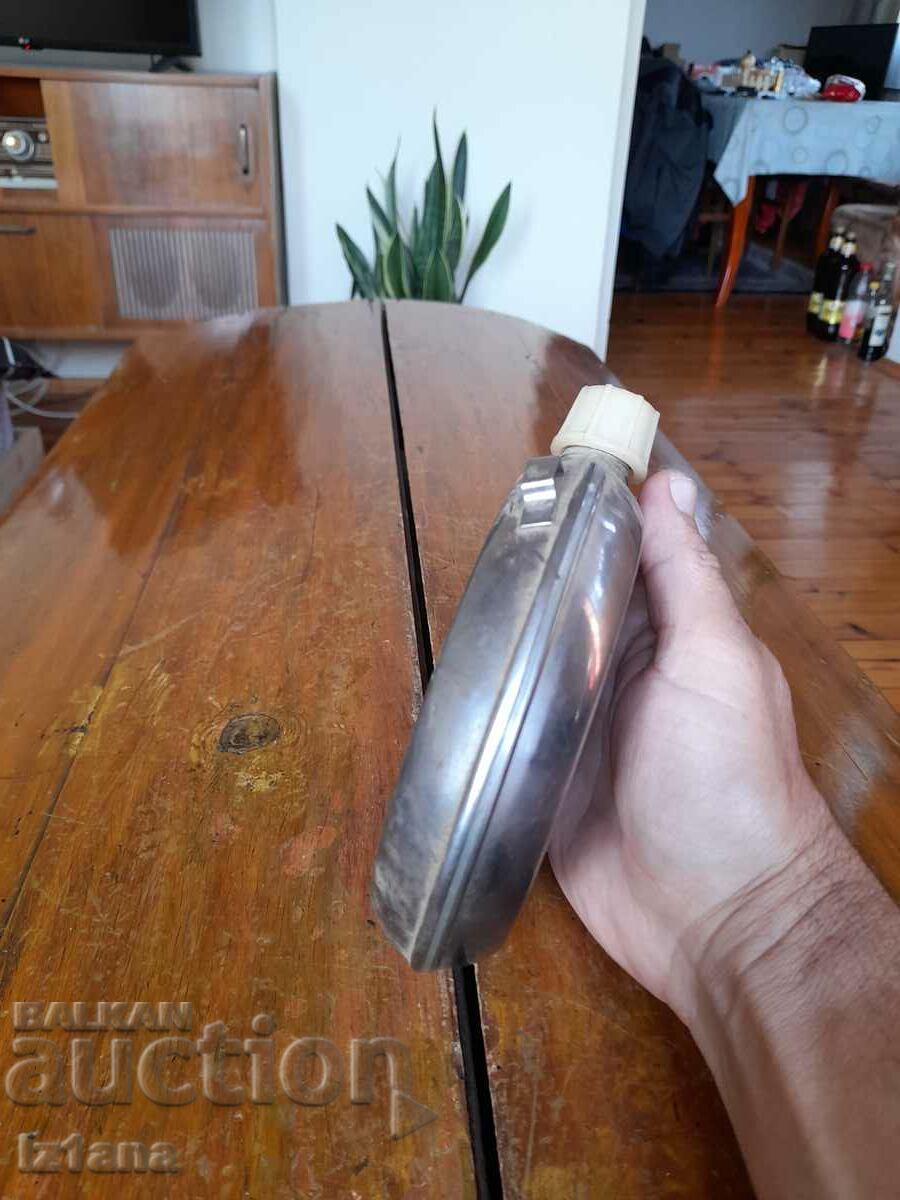 Auction An old pot Auction An old pot