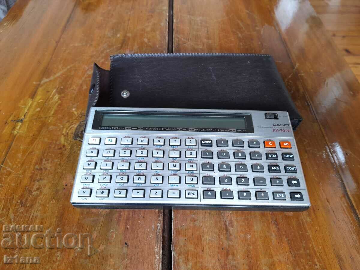 Vechiul calculator Casio FX-702P cu preț 140.00 BGN | € 71.58 Vechiul calculator Casio FX-702P cu preț 140.00 BGN | € 71.58