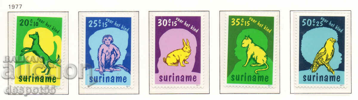 1977. Surinam. Bunăstarea copilului - Animale de companie.