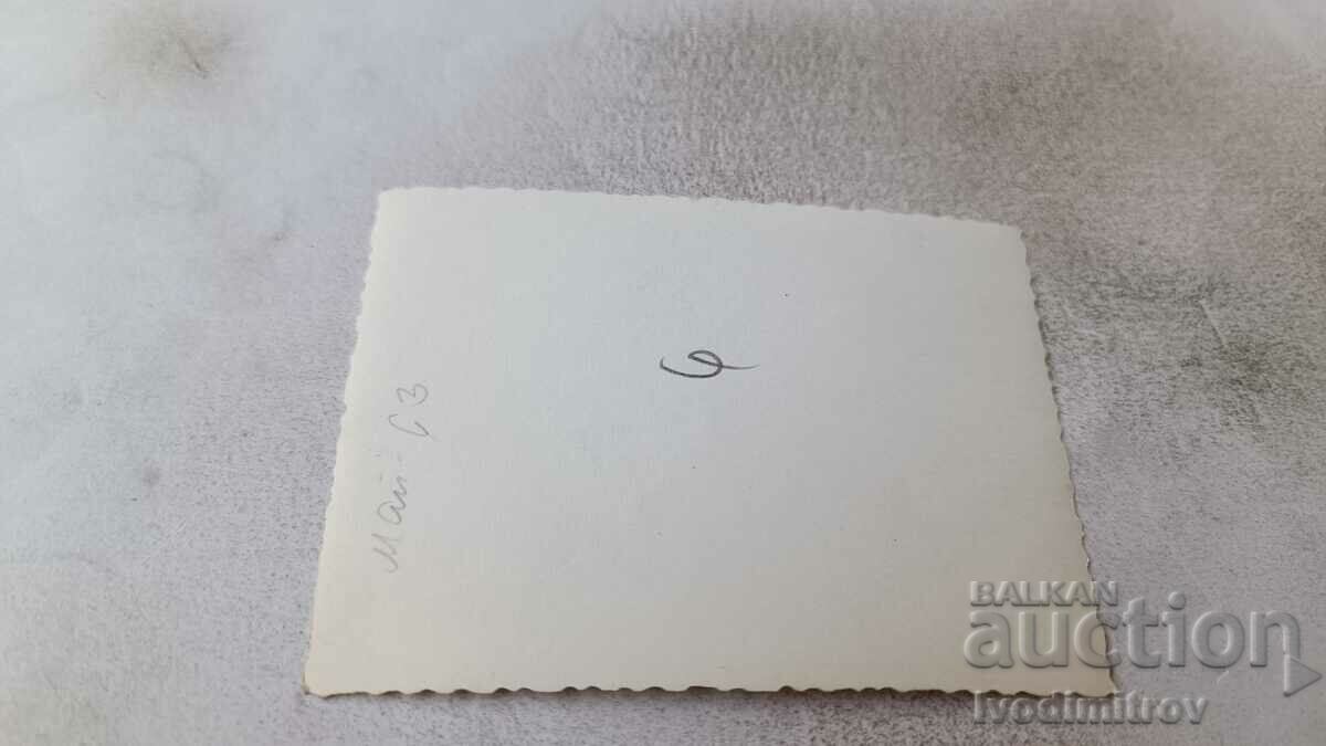 Photo Sofia Man and woman on the sidewalk with price 1.65 BGN | € 0.84 Photo Sofia Man and woman on the sidewalk with price 1.65 BGN | € 0.84