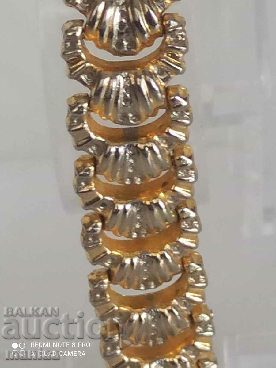 Auction Beautiful ladies gold plated Carter watch Auction Beautiful ladies gold plated Carter watch