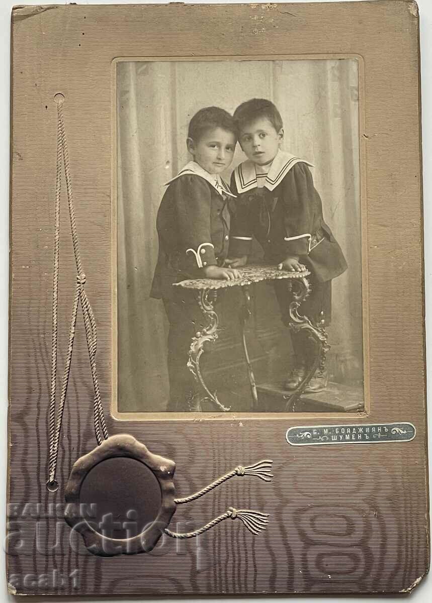 Δύο παιδιά Shumen 1915