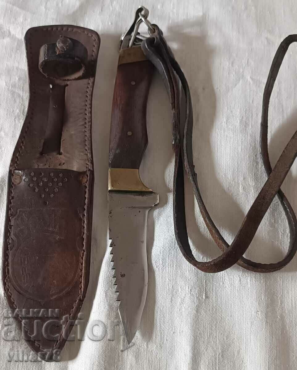 Auction  Knife