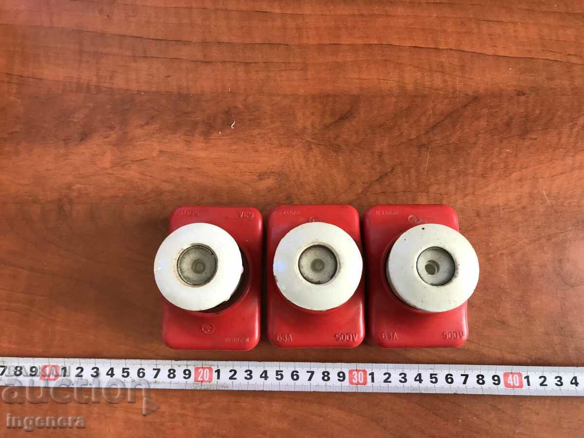 BASE SOCKET FOR SCREW FUSE 63A CARTRIDGE CAP-3 NO. - 6 BASE SOCKET FOR SCREW FUSE 63A CARTRIDGE CAP-3 NO. - 6