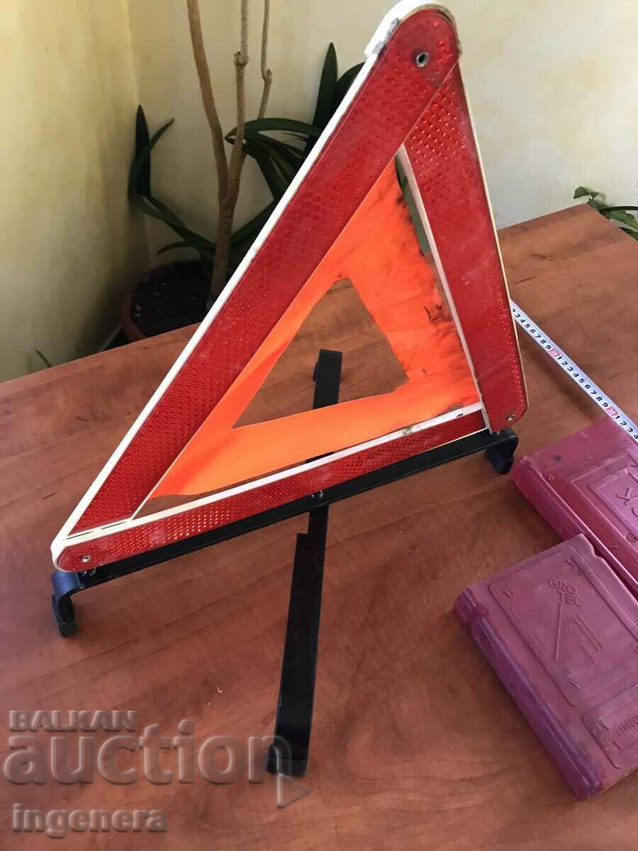 Auction CAR EMERGENCY REFLECTIVE TRIANGLE GERMANY Auction CAR EMERGENCY REFLECTIVE TRIANGLE GERMANY