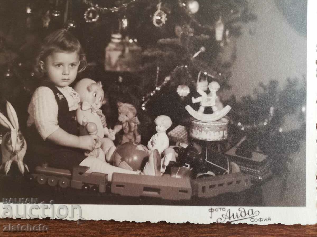 Old photo Kingdom of Bulgaria - Photo Aida Sofia with price 7.00 BGN | € 3.58 Old photo Kingdom of Bulgaria - Photo Aida Sofia with price 7.00 BGN | € 3.58