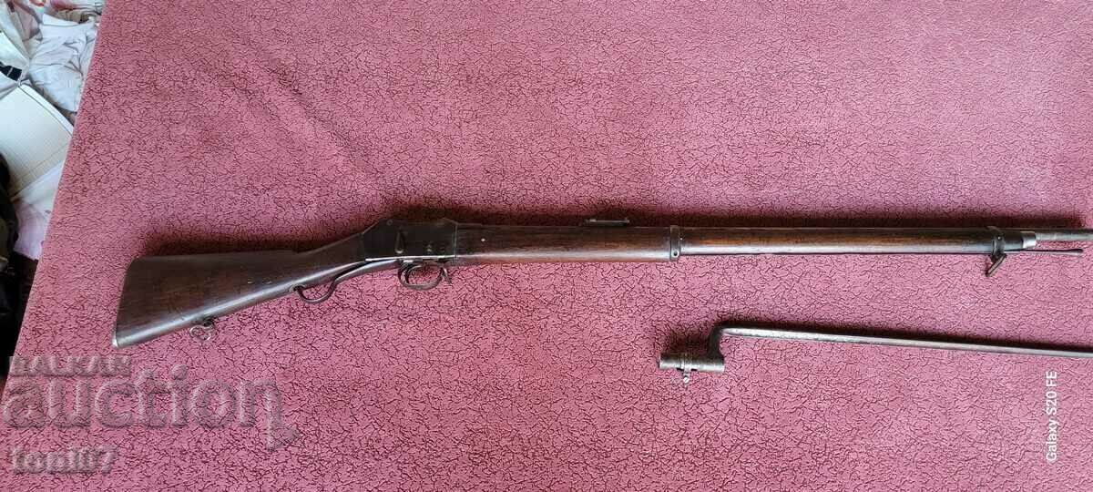 Rifle system "HENRY MARTINI" with bayonet model 1870-71. Cal. 11.43