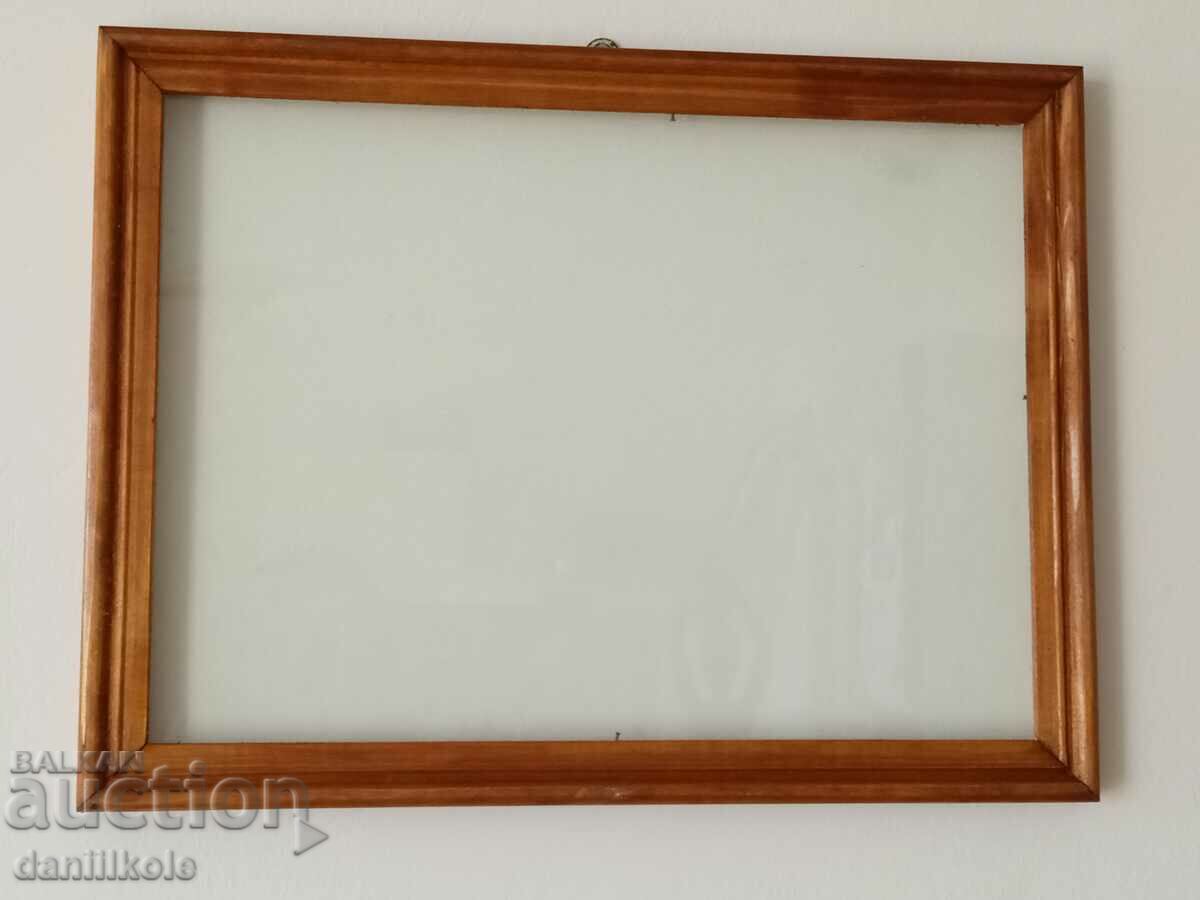 *$*Y*$* WOODEN PICTURE FRAME WITH GLASS - NEW *$*Y*$*