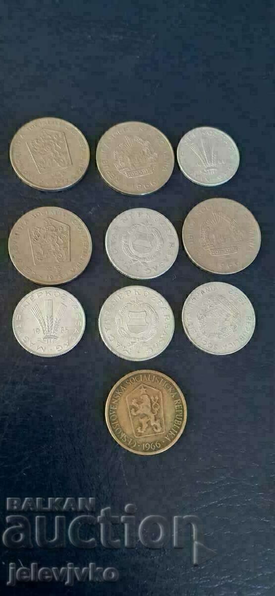 O mulțime de monede cu preț € 5.11 | 9.99 BGN