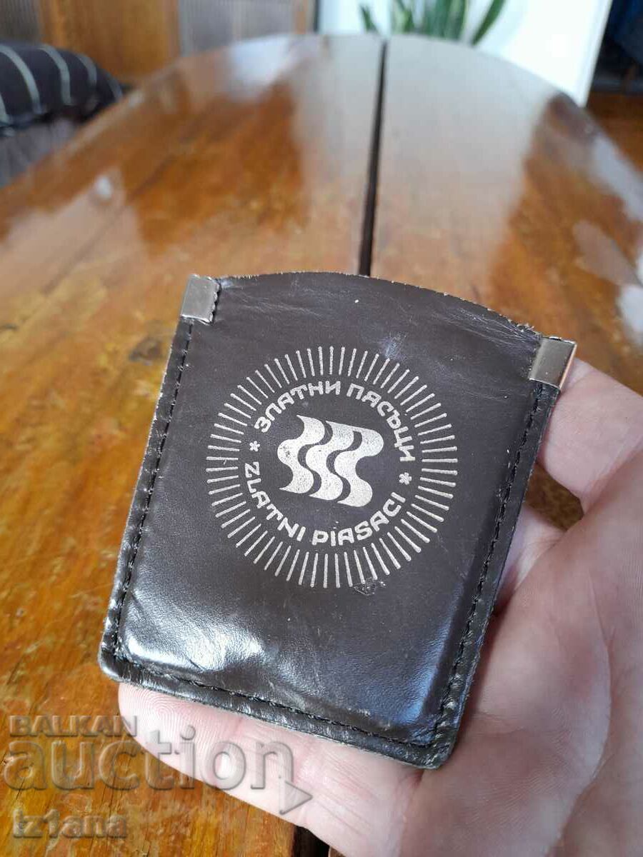 Golden Sands old keychain with price 20.00 BGN | € 10.23 Golden Sands old keychain with price 20.00 BGN | € 10.23