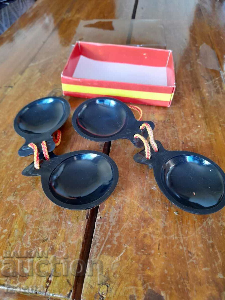 Castanete vechi - 5 Castanete vechi - 5