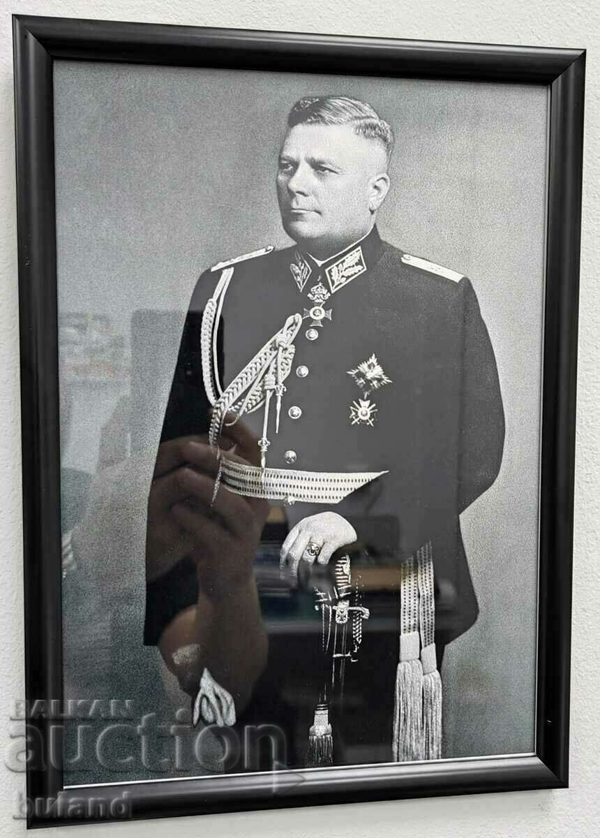 Υψηλής ποιότητας πορτρέτο του στρατηγού Hristo Lukov σε κορνίζα