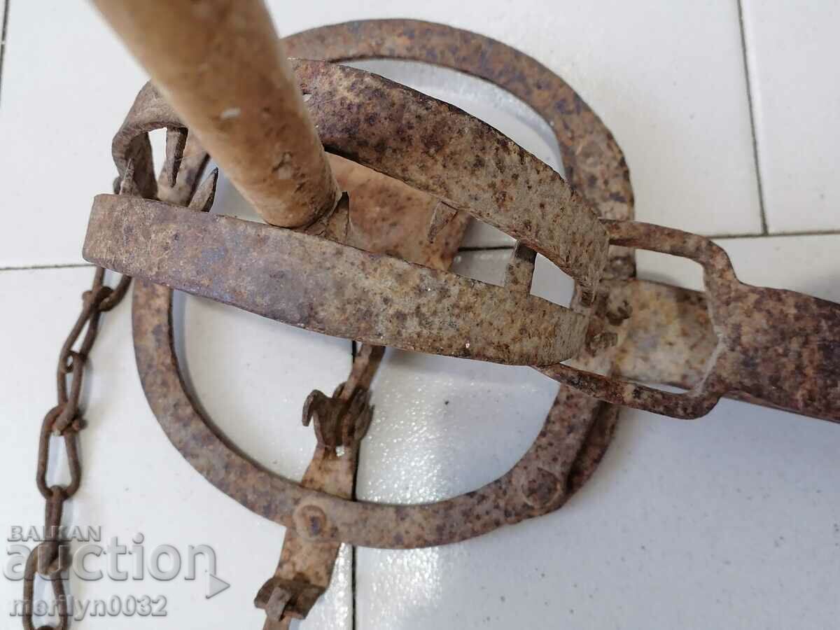 Old hand forged trap with wrought iron spikes - 7 Old hand forged trap with wrought iron spikes - 7