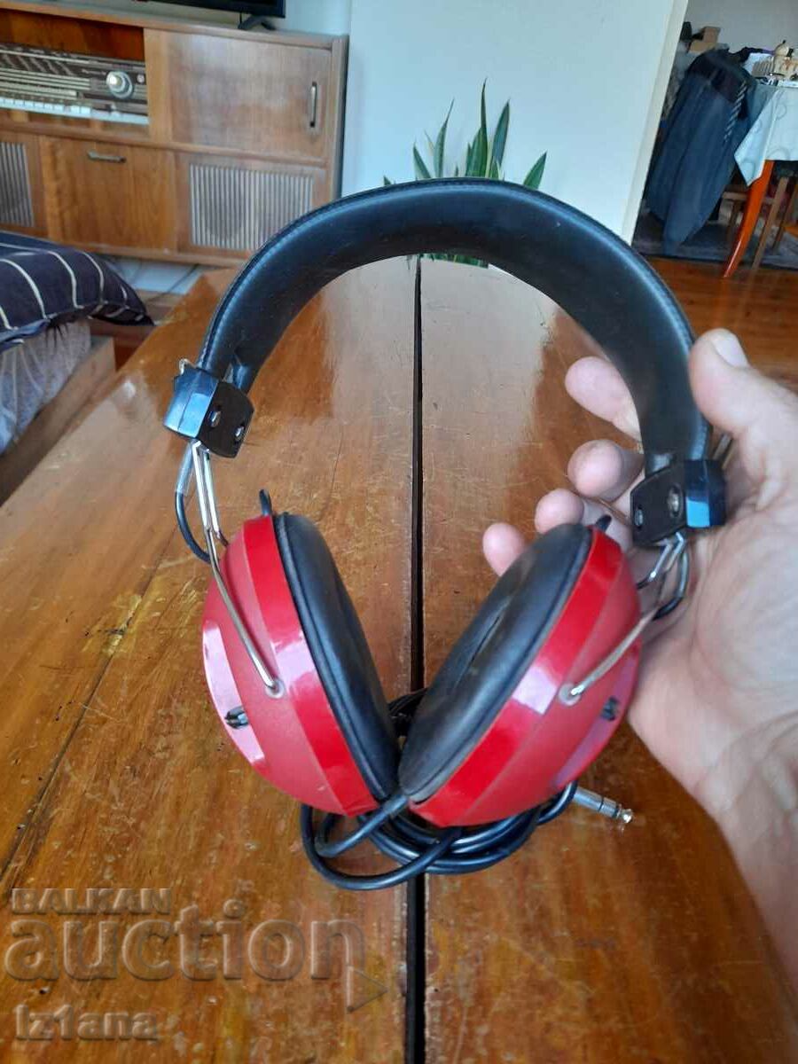 Old Universum headphones with price 50.00 BGN | € 25.56
