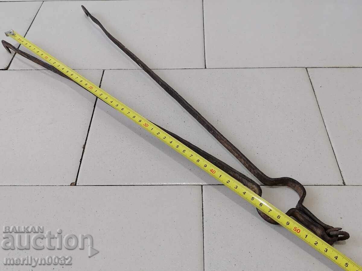 Livrarea Dilaf vechi, clește, fier forjat pentru cuptor