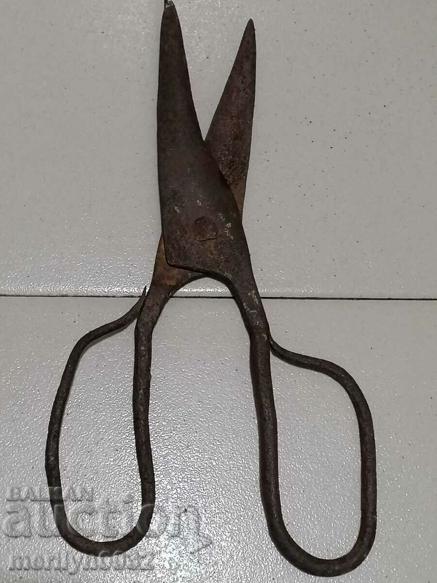 Old forged scissors, knife, wrought iron with price 34.00 BGN | € 17.38 Old forged scissors, knife, wrought iron with price 34.00 BGN | € 17.38