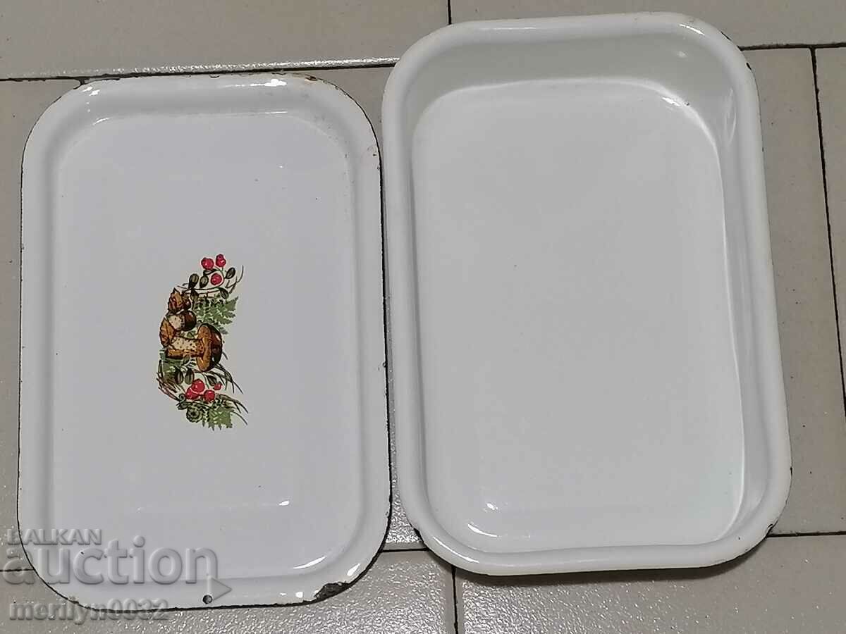 Old enamel food box, enamel dish, jug - 6 Old enamel food box, enamel dish, jug - 6