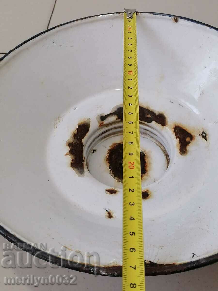 Old lamp reflector enamel stand - 6 Old lamp reflector enamel stand - 6