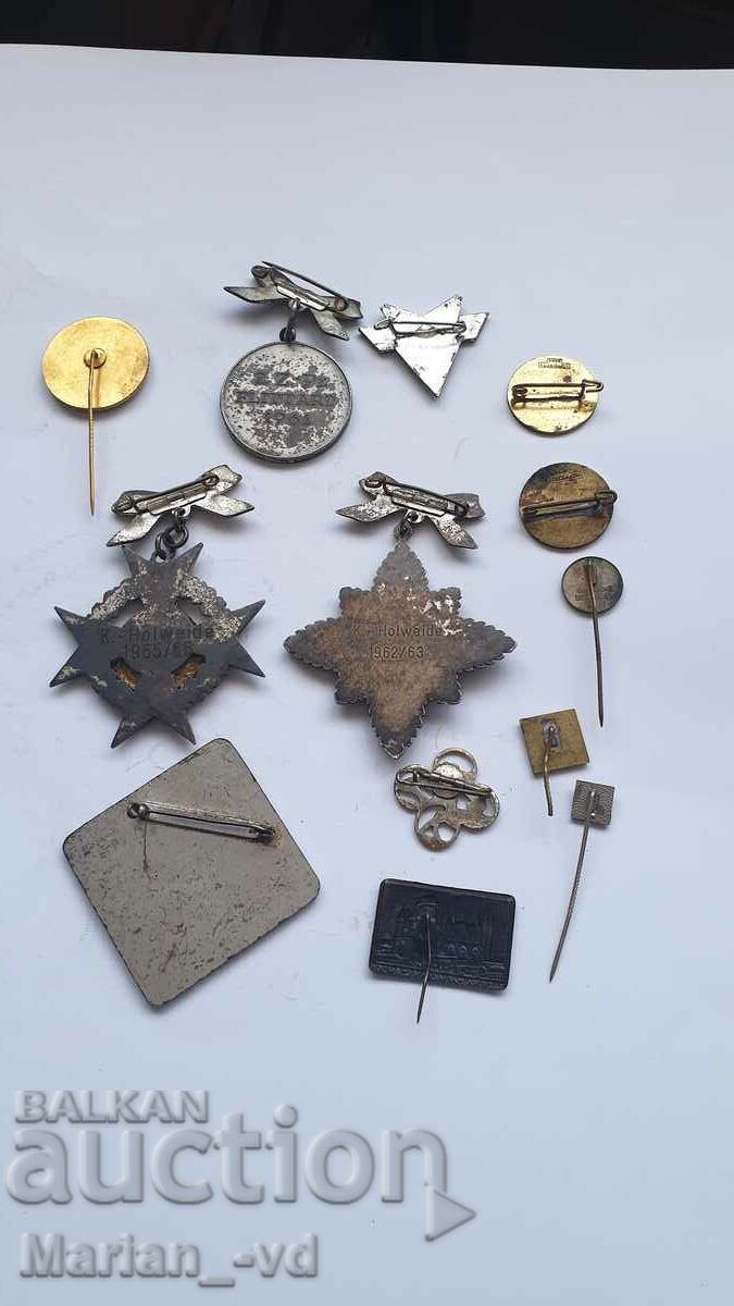 Lot of foreign medals and badges - 6 Lot of foreign medals and badges - 6