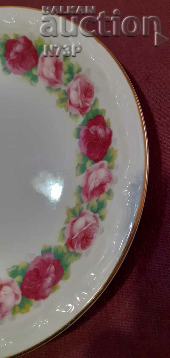 Auction OLD PORCELAIN PLATE. COLLECTION. MARKING. Auction OLD PORCELAIN PLATE. COLLECTION. MARKING.