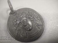 Медальон с много рядка монета на Сиракуза