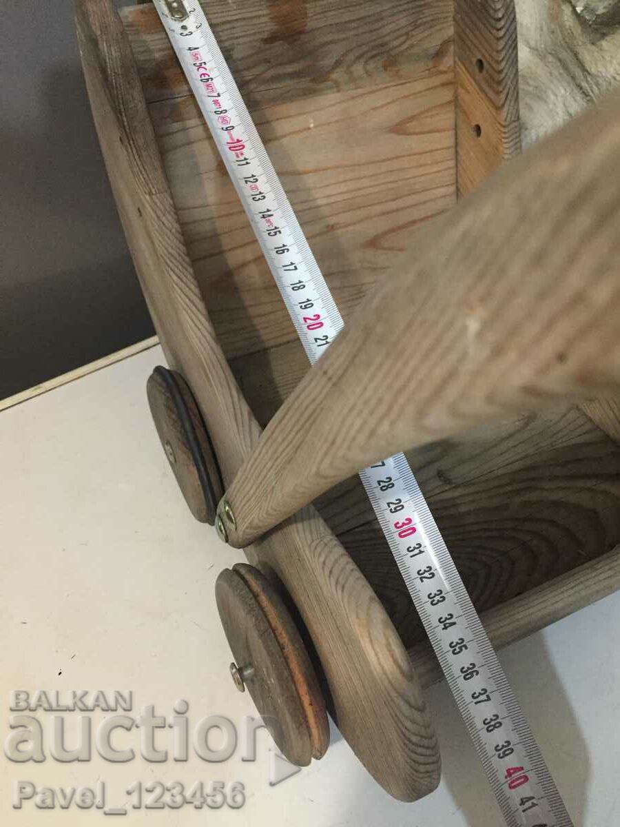 old wooden cart with price 99.99 BGN | € 51.12