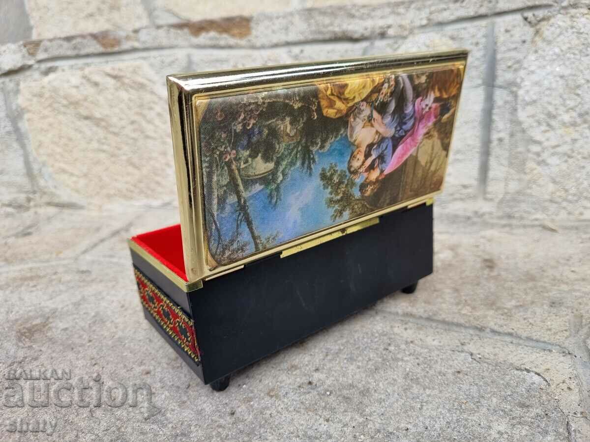 Παλιό μουσικό κουτί - 5 Παλιό μουσικό κουτί - 5