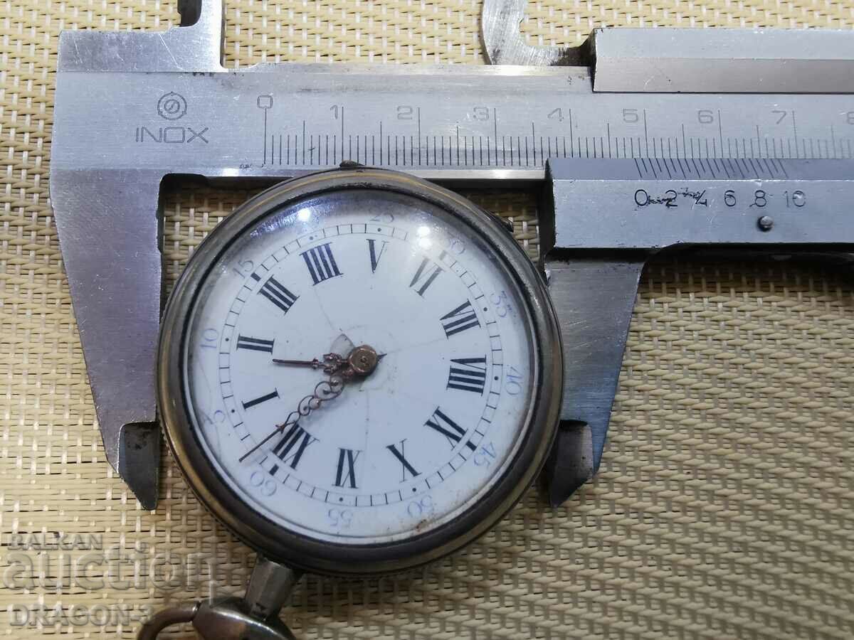 SILVER POCKET - 7 SILVER POCKET - 7