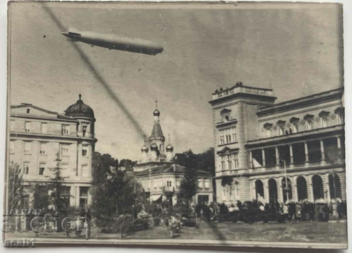 Zeppelin over Sofia