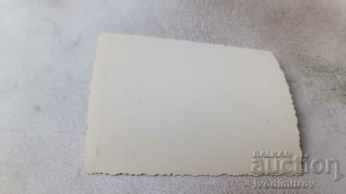 Φωτογραφία Βασιλικό Παλάτι της Σόφιας με τιμή 1.85 BGN | € 0.95 Φωτογραφία Βασιλικό Παλάτι της Σόφιας με τιμή 1.85 BGN | € 0.95