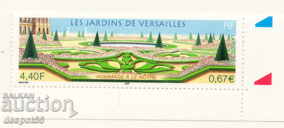 2001. France. The garden of Versailles.