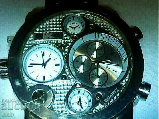 very beautiful large re4en 4asovnik 100% working chronograph with price 30.00 BGN | € 15.34 very beautiful large re4en 4asovnik 100% working chronograph with price 30.00 BGN | € 15.34