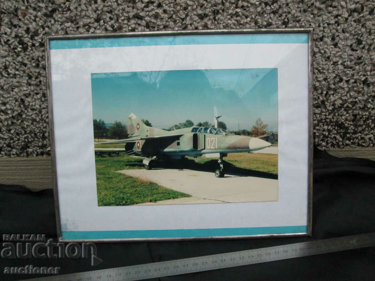 OLD PHOTO IN A FRAME - MIG23 - 5 OLD PHOTO IN A FRAME - MIG23 - 5